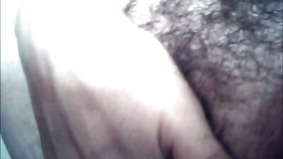 తెల్ల వేశ్య 8 అంగుళాలకు పైగా ప్రేమించే కొన్ని పెద్ద నల్ల చాక్లెట్ కాక్‌ను ప్రేమిస్తోంది