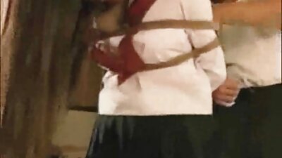 అన్ని సహజ రెడ్‌హెడ్ బ్లాక్ ప్యాంటీలు మరియు బ్రా